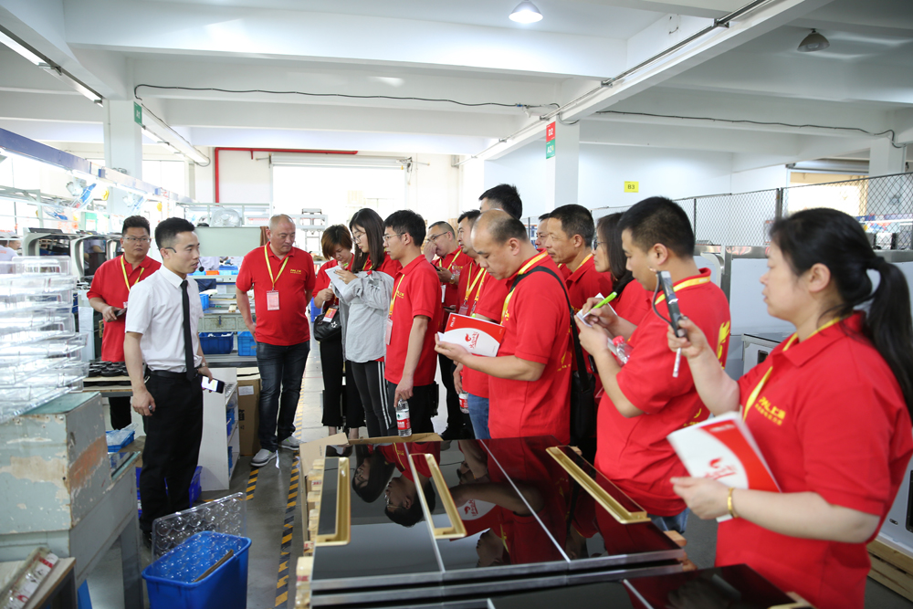 2019科恩火炬計(jì)劃暨科恩全國(guó)優(yōu)秀經(jīng)銷(xiāo)商第九期聯(lián)動(dòng)大會(huì)